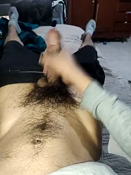 Snapshot of Carlos1Diaz3 chatting on 11/12/25, 02:10 Carlos1Diaz3 online show from 11/12/25, 02:10