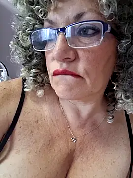 Hot Azaleea online show from 06/03/26, 06:58