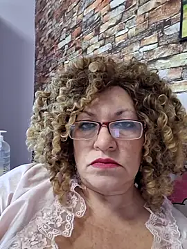 Hot Azaleea online show from 11/17/25, 06:39