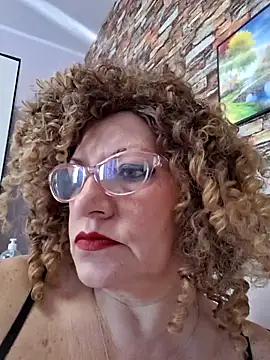 Hot Azaleea online show from 04/10/26, 05:36