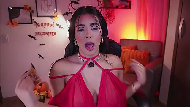 Isabella dior online show from 10/27/25, 03:35