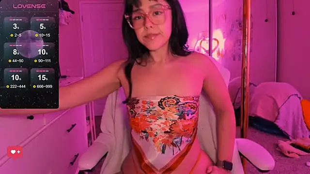 Evie-Luna online show from 10/02/25, 01:53