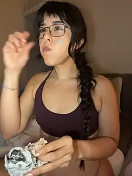 Evie-Luna online show from 04/03/26, 02:07