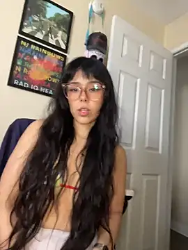 Evie-Luna online show from 03/03/26, 11:23