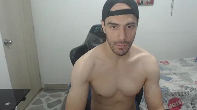 Snapshot of samuelgarcia_ chatting on 06/29/26, 03:24 samuelgarcia online show from 06/29/26, 03:24