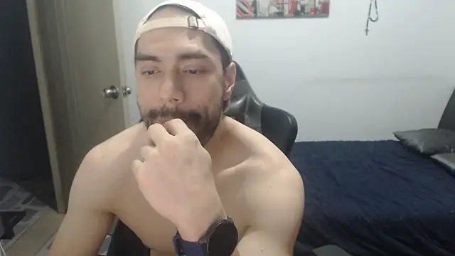 samuelgarcia  online show from 04/21/26, 07:48