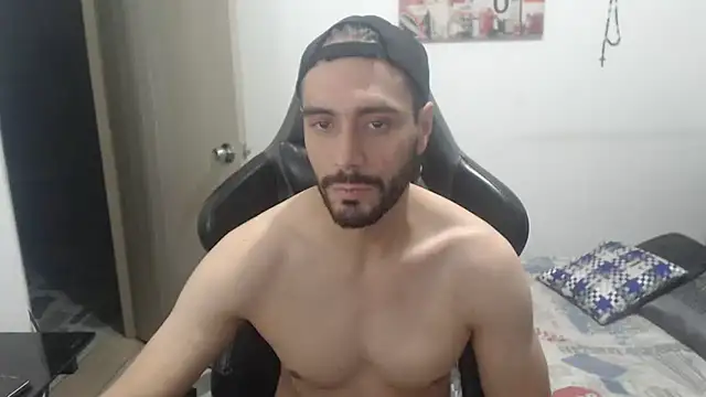 samuelgarcia  online show from 10/25/25, 08:57