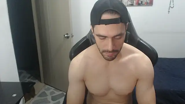 samuelgarcia  online show from 03/05/26, 10:23