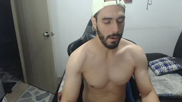 samuelgarcia  online show from 11/08/25, 11:03