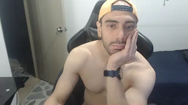 samuelgarcia  online show from 01/06/26, 09:24