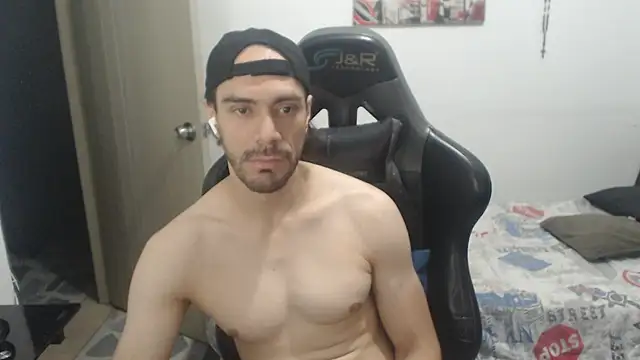 Snapshot of samuelgarcia_ chatting on 07/25/26, 08:22 samuelgarcia online show from 07/25/26, 08:22