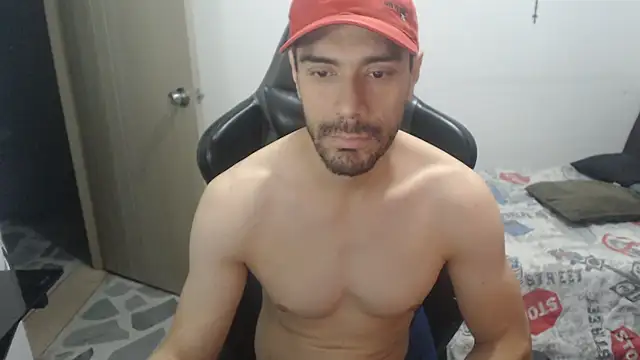 Snapshot of samuelgarcia_ chatting on 07/18/26, 08:12 samuelgarcia online show from 07/18/26, 08:12