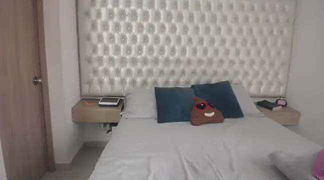 michell fun23 online show from 03/17/25, 05:49