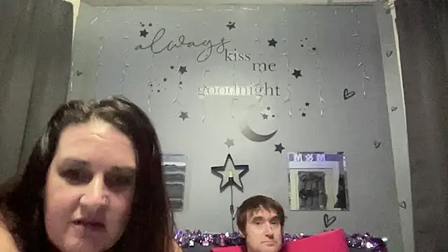 Snapshot of mirandamark2020 chatting on 02/06/26, 05:20 mirandamark2020 online show from 02/06/26, 05:20