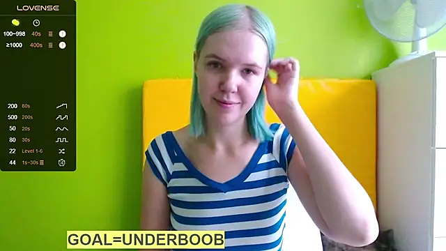 Snapshot of Ultra_Meow chatting on 10/30/25, 11:19 Ultra Meow online show from 10/30/25, 11:19