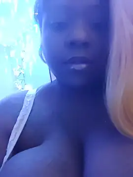 Snapshot of 6lue6a6y69 chatting on 02/23/26, 04:47 6lue6a6y69 online show from 02/23/26, 04:47