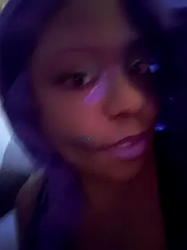 Snapshot of 6lue6a6y69 chatting on 11/01/25, 05:25 6lue6a6y69 online show from 11/01/25, 05:25