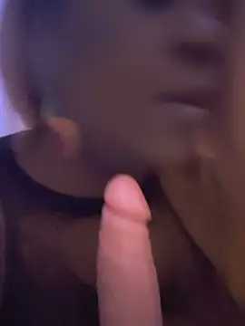 Snapshot of 6lue6a6y69 chatting on 02/22/26, 09:00 6lue6a6y69 online show from 02/22/26, 09:00