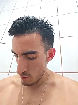 TommyMomentum online show from 11/20/25, 04:35