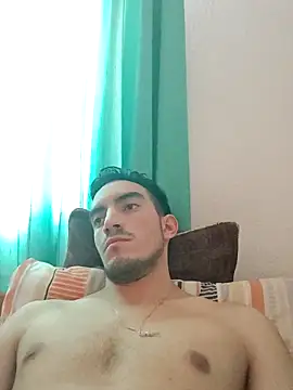 TommyMomentum online show from 11/30/25, 05:14