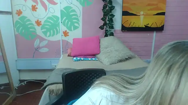 ZAMANTHA online show from 02/23/26, 04:40