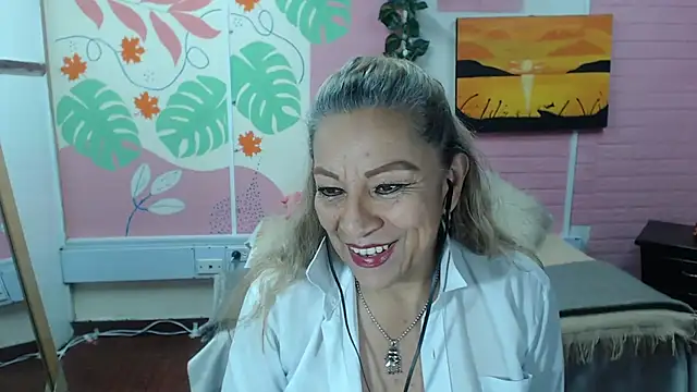 Snapshot of ZAMANTHA chatting on 03/14/25, 03:47 ZAMANTHA online show from 03/14/25, 03:47