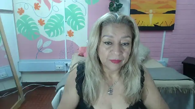 ZAMANTHA online show from 05/05/26, 03:26