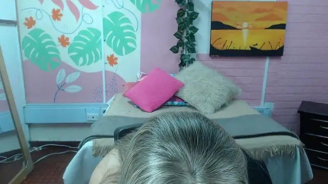 ZAMANTHA online show from 11/21/25, 03:33