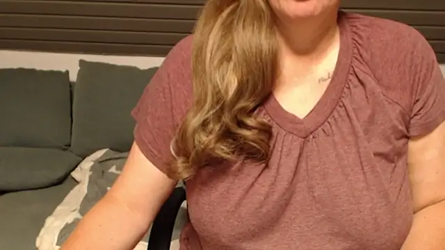 KimMitchelli online show from 09/25/25, 05:24