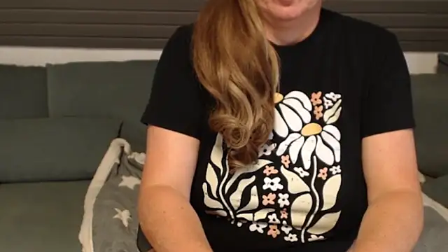 KimMitchelli online show from 09/18/25, 11:13