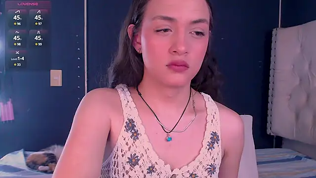 Snapshot of valen_thompson chatting on 02/28/25, 12:10 valen thompson online show from 02/28/25, 12:10