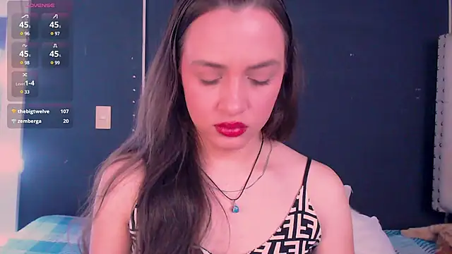 Snapshot of valen_thompson chatting on 03/12/25, 10:28 valen thompson online show from 03/12/25, 10:28