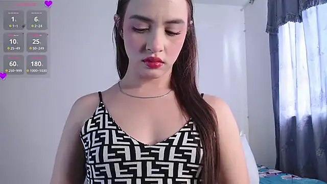 valen thompson online show from 03/28/26, 07:48