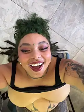 PrincessLauren420 online show from 04/16/26, 09:39