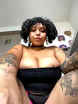 PrincessLauren420 online show from 10/03/25, 06:53