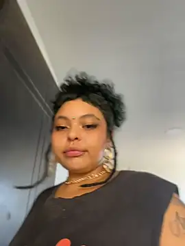 PrincessLauren420 online show from 05/07/26, 04:43