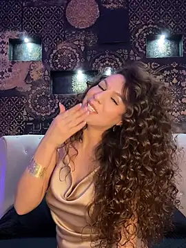 Marilyn La Rose online show from 02/06/26, 08:05