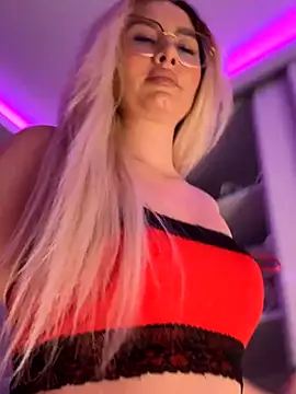 mollyxxx online show from 11/22/25, 05:50