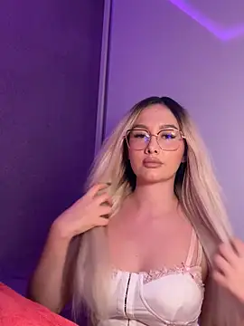 mollyxxx online show from 11/08/25, 02:48