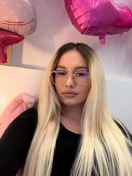 mollyxxx online show from 11/27/25, 04:24