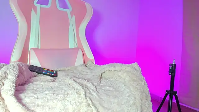 KataFerreira777 online show from 04/01/26, 10:39