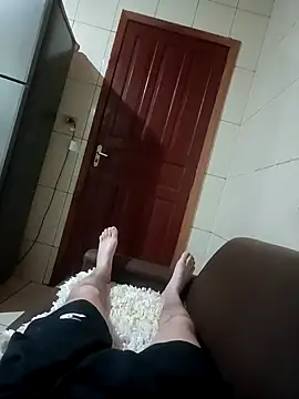 kalebGostoso online show from 10/25/25, 03:28