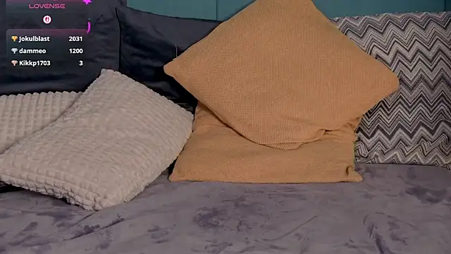 RockQueen A online show from 10/06/25, 05:02