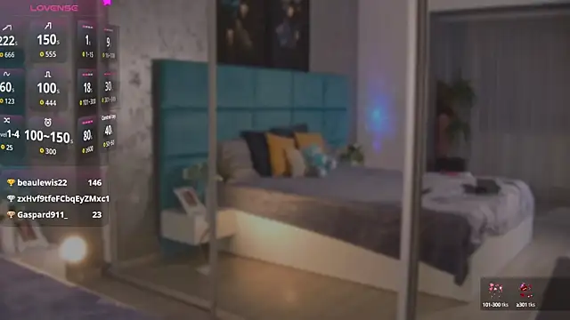 RockQueen A online show from 10/14/25, 05:24