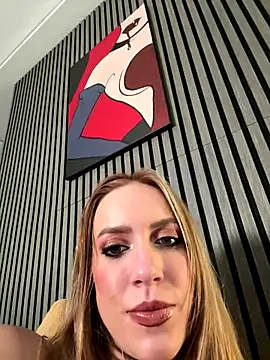 RockQueen A online show from 10/12/25, 04:47