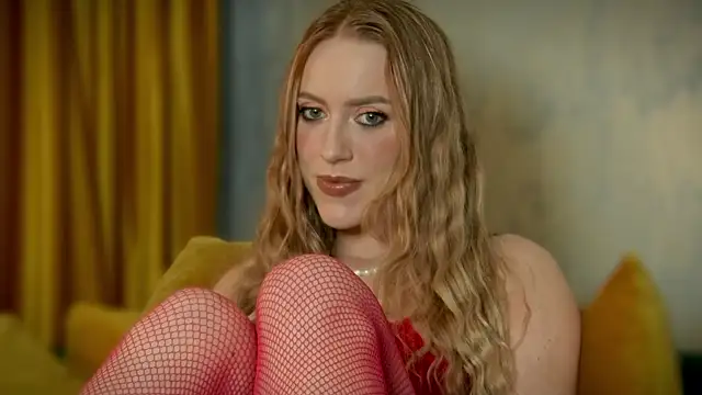 RockQueen A online show from 11/18/25, 04:16