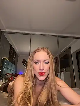 RockQueen A online show from 12/16/25, 05:11