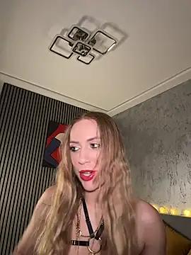 RockQueen A online show from 11/30/25, 05:08