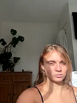 jessieamy online show from 10/21/25, 01:21