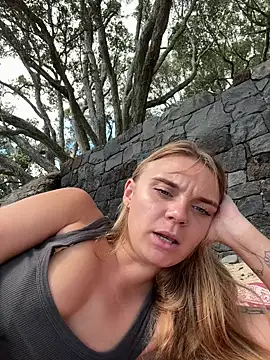 jessieamy online show from 11/10/25, 09:31